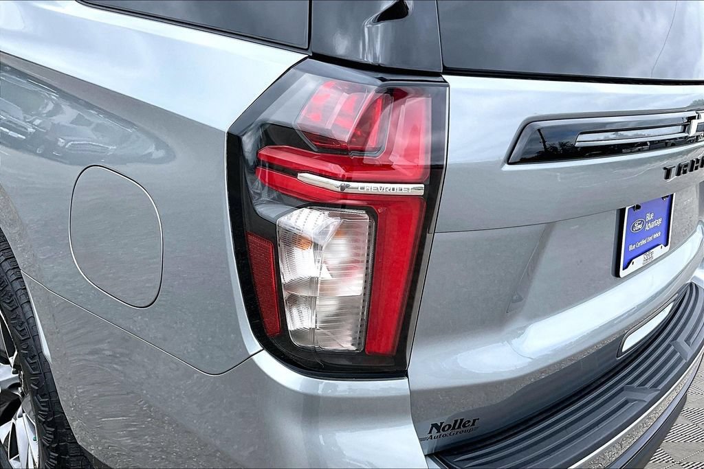 Used 2024 Chevrolet Tahoe Z71 w/ Luxury Package AWD/4WD image 31