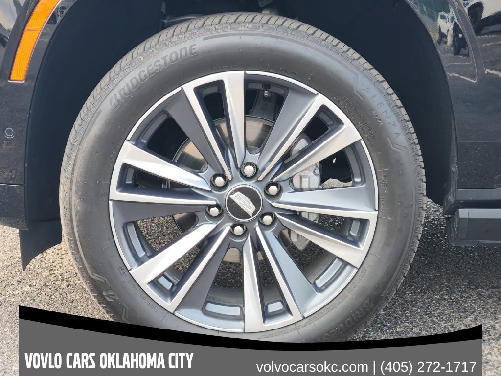 Used 2025 Cadillac Escalade ESV Sport AWD/4WD image 10