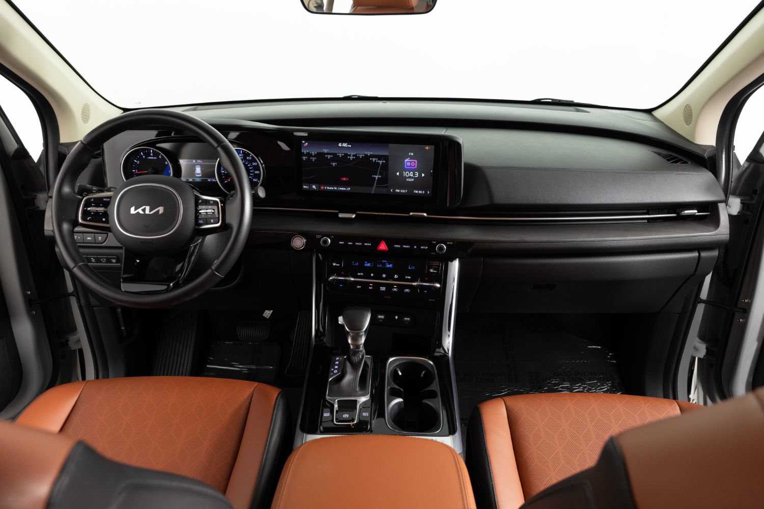 Used 2022 Kia Carnival SX FWD image 42