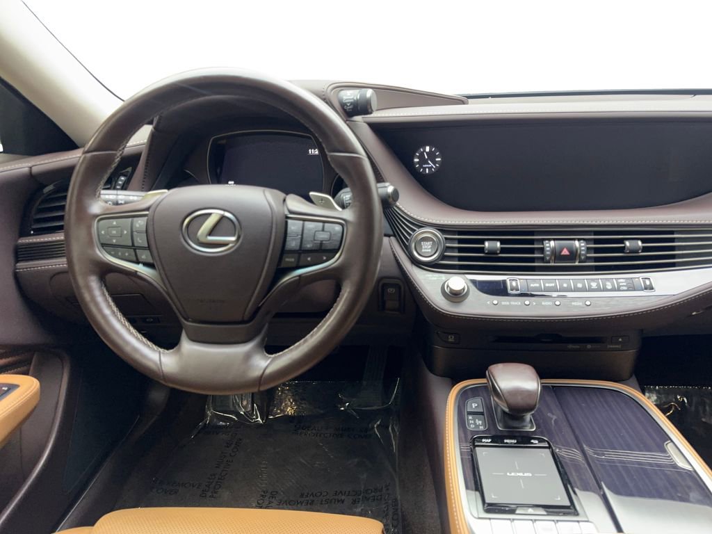 Used 2020 Lexus LS 500 w/ Accessory Package (Z2) image 53