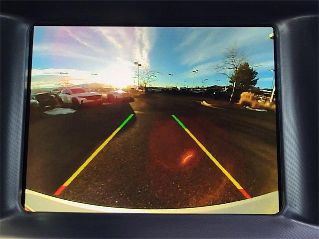 Used 2019 Dodge Charger SXT w/ Driver Confidence Group image 12