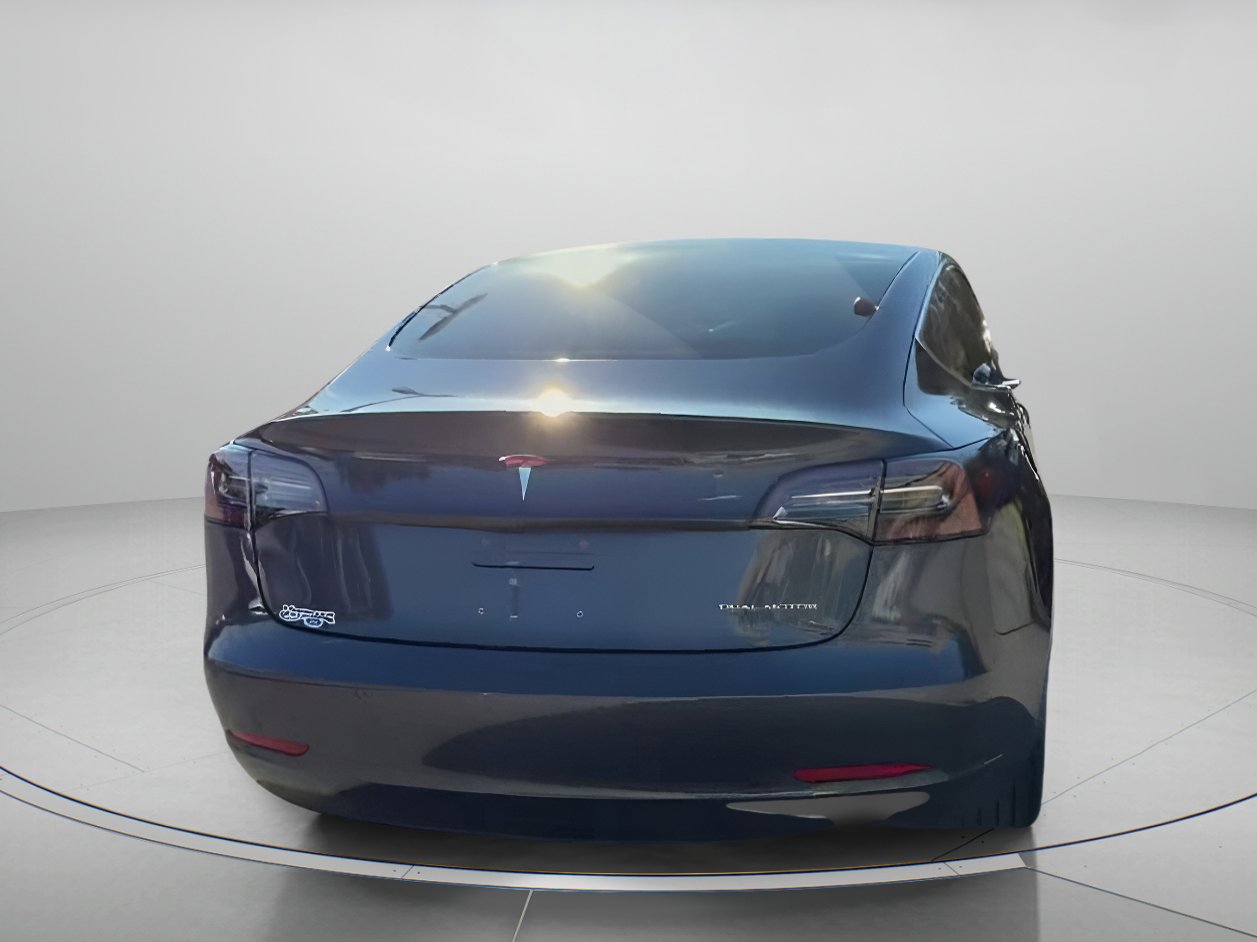 Used 2018 Tesla Model 3 Long Range image 25