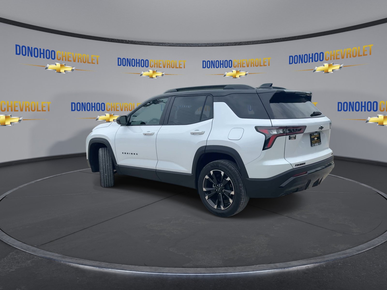 Used 2026 Chevrolet Equinox RS w/ Convenience Package III FWD image 6