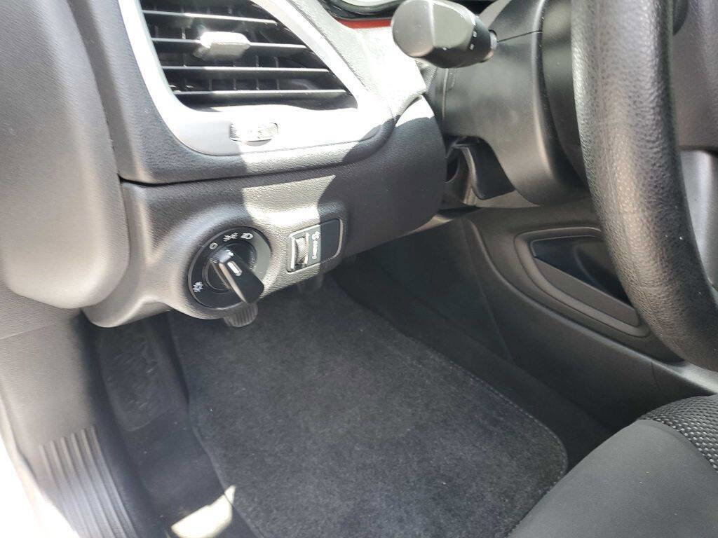 Used 2016 Dodge Dart SE w/ Convenience Group image 24