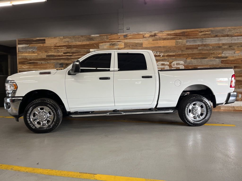 Used 2024 RAM 2500 Tradesman w/ Chrome Appearance Group image 22