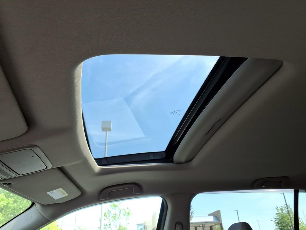 Used 2018 Honda Pilot EX-L image 11