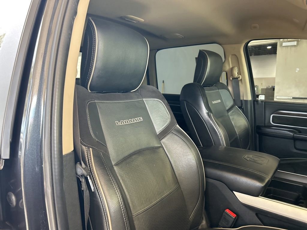Used 2020 RAM 2500 Laramie image 26