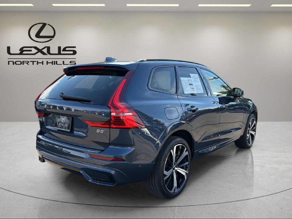 Used 2025 Volvo XC60 B5 Ultra w/ Protection Package Premier AWD/4WD image 6