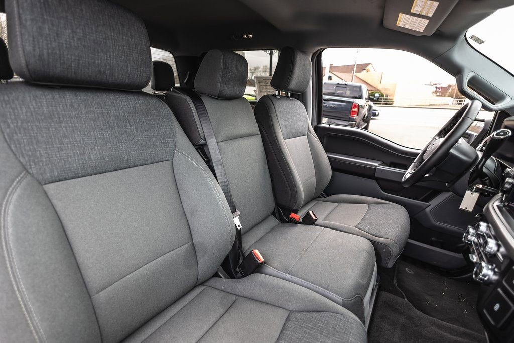Used 2024 Ford F150 XLT AWD/4WD image 31