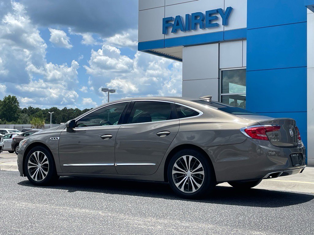 Used 2017 Buick LaCrosse Essence w/ Sun and Shade Package image 3