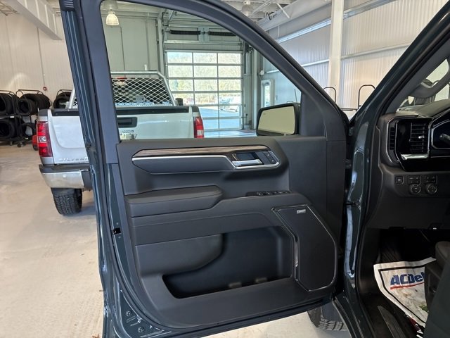 New 2026 Chevrolet Silverado 1500 LT Trail Boss w/ LT Trail Boss Premium Package image 10