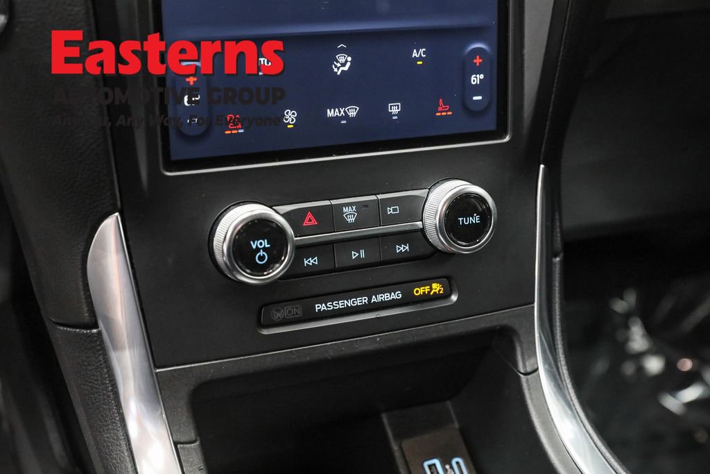 Used 2024 Ford Edge Titanium AWD/4WD image 19