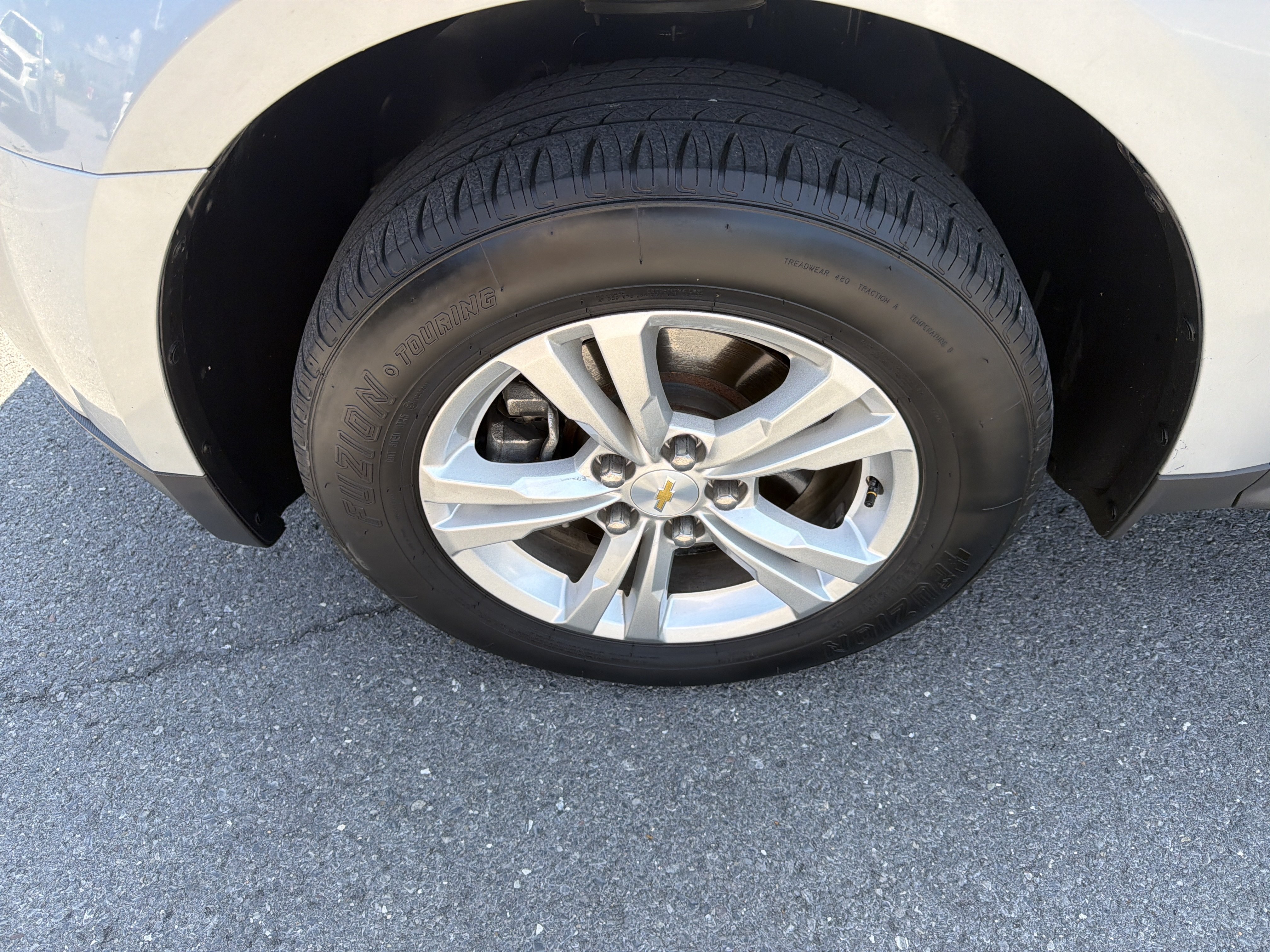 Used 2015 Chevrolet Equinox LT w/ Driver Convenience Package AWD/4WD image 11