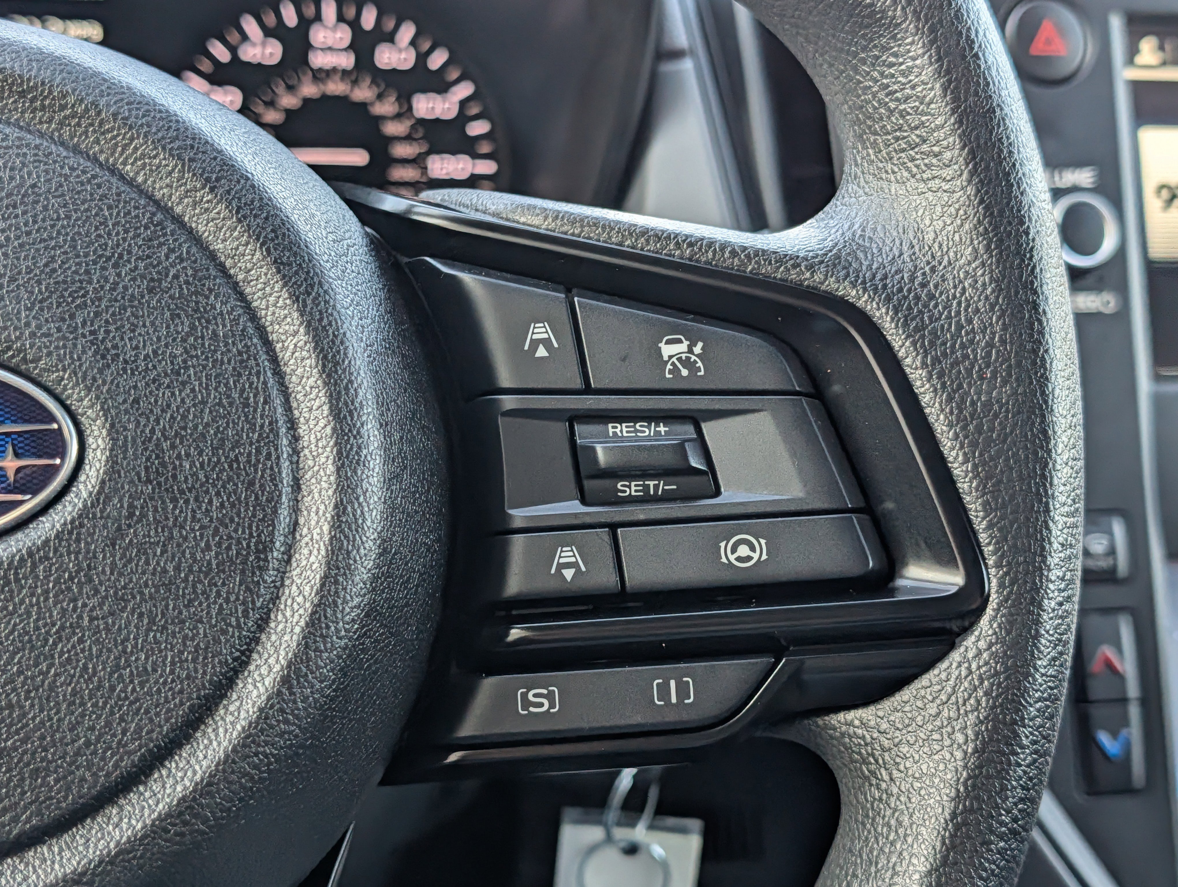 Certified 2025 Subaru Crosstrek 2.0i image 29