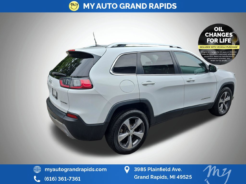 Used 2019 Jeep Cherokee Limited AWD/4WD image 7