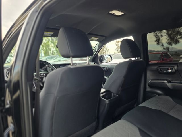 Used 2021 Toyota Tacoma TRD Sport w/ Technology Package AWD/4WD image 16