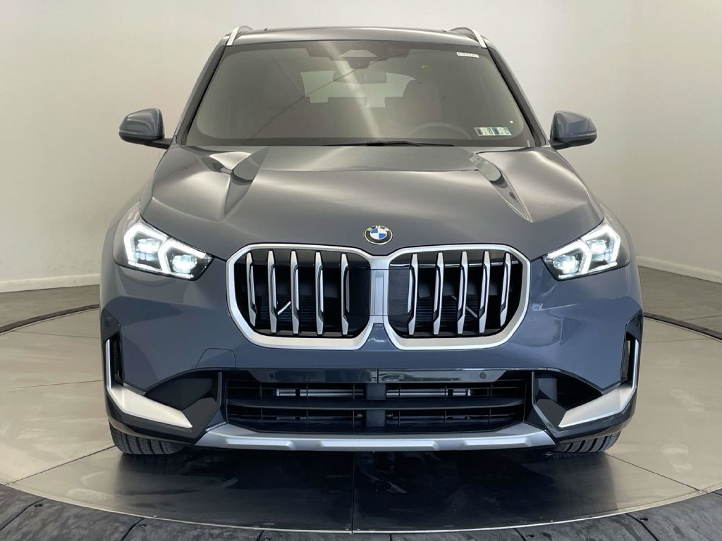New 2027 BMW X1 xDrive28i w/ Convenience Package AWD/4WD image 8