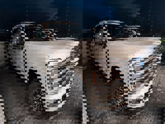 New 2026 Ford F350 Platinum w/ Platinum Plus Package image 2