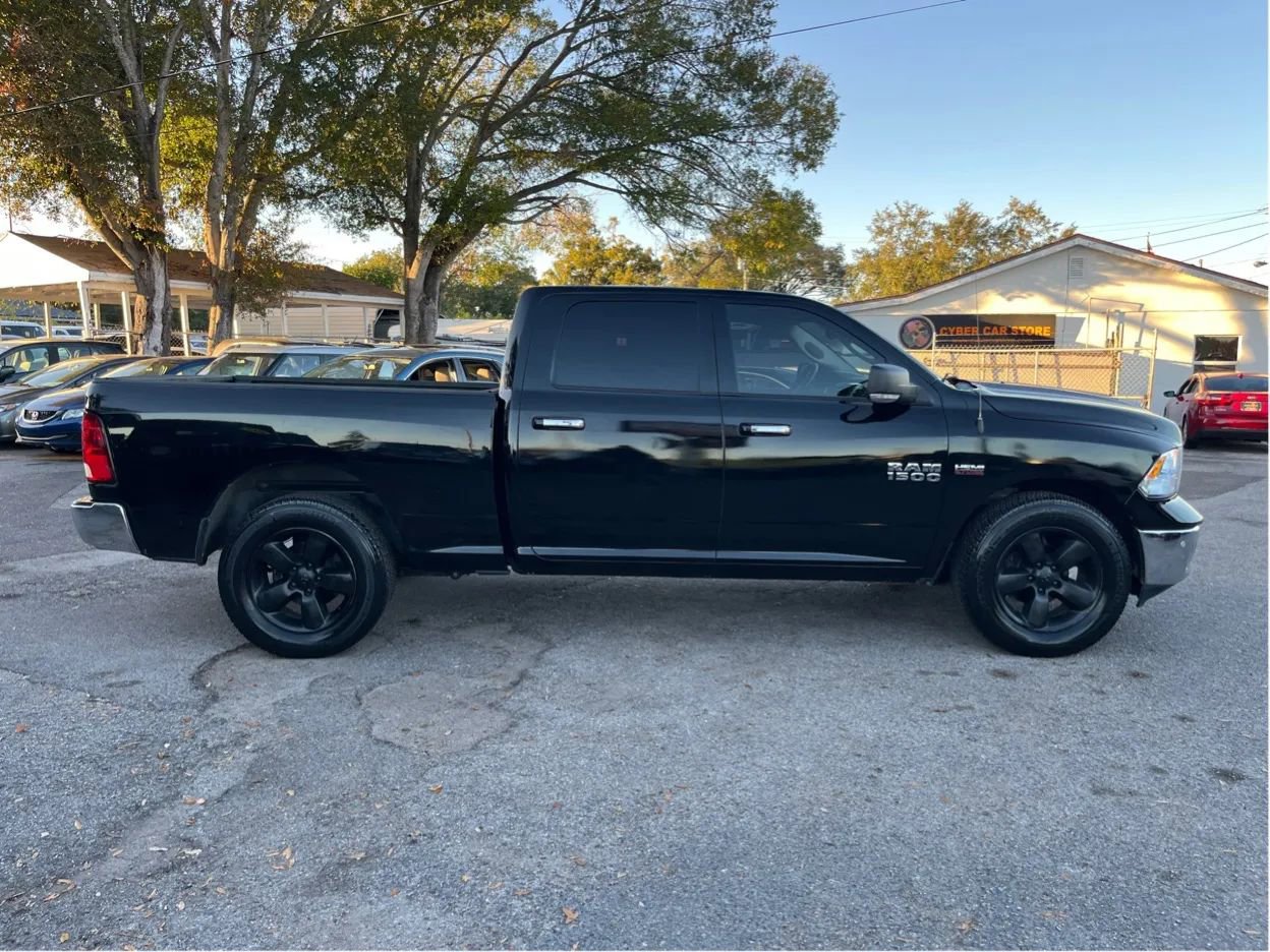 Used 2017 RAM 1500 Big Horn image 4