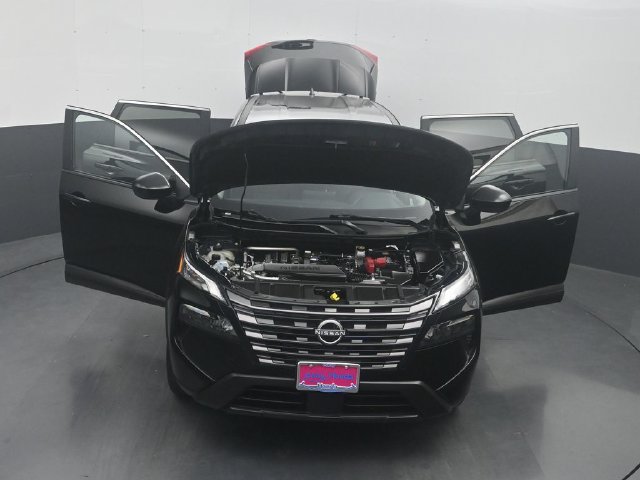 Used 2026 Nissan Rogue SV FWD image 43
