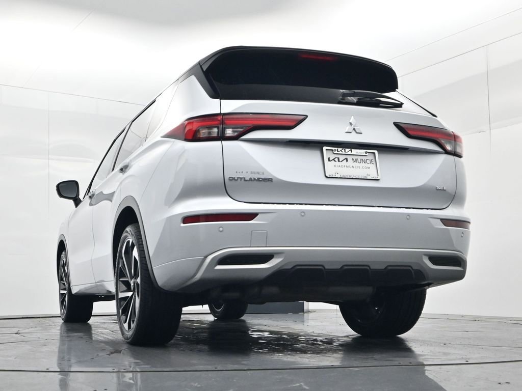 Used 2023 Mitsubishi Outlander SEL Black Edition AWD/4WD image 39