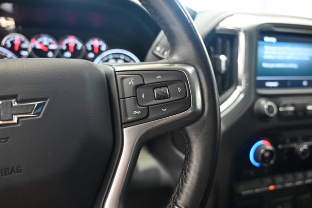 Used 2022 Chevrolet Silverado 1500 RST w/ Bed Protection Package AWD/4WD image 22