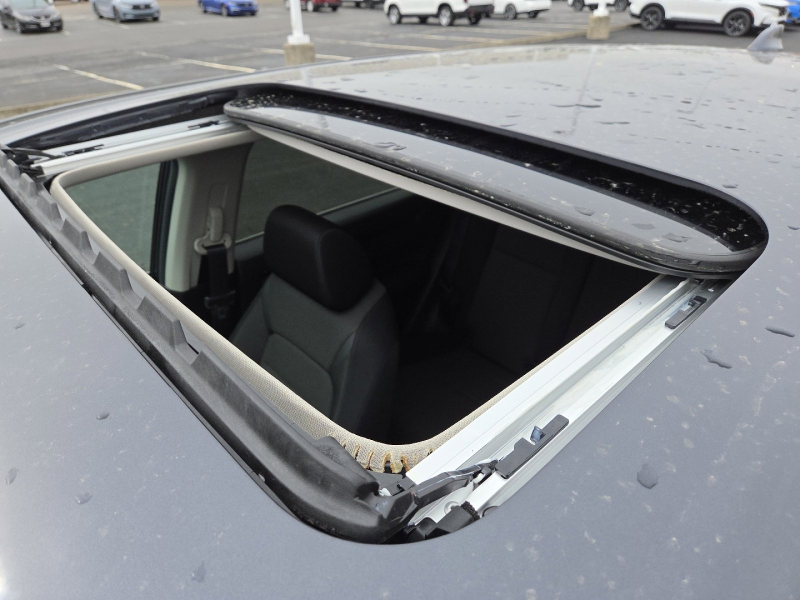 New 2026 Honda CR-V EX image 4