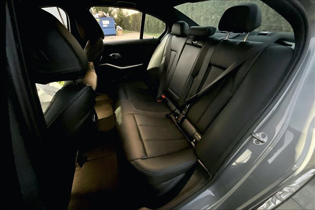 Used 2023 BMW 330i xDrive Sedan w/ Driving Assistance Package image 32