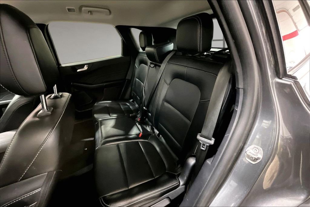 Used 2024 Ford Escape Platinum AWD/4WD image 26