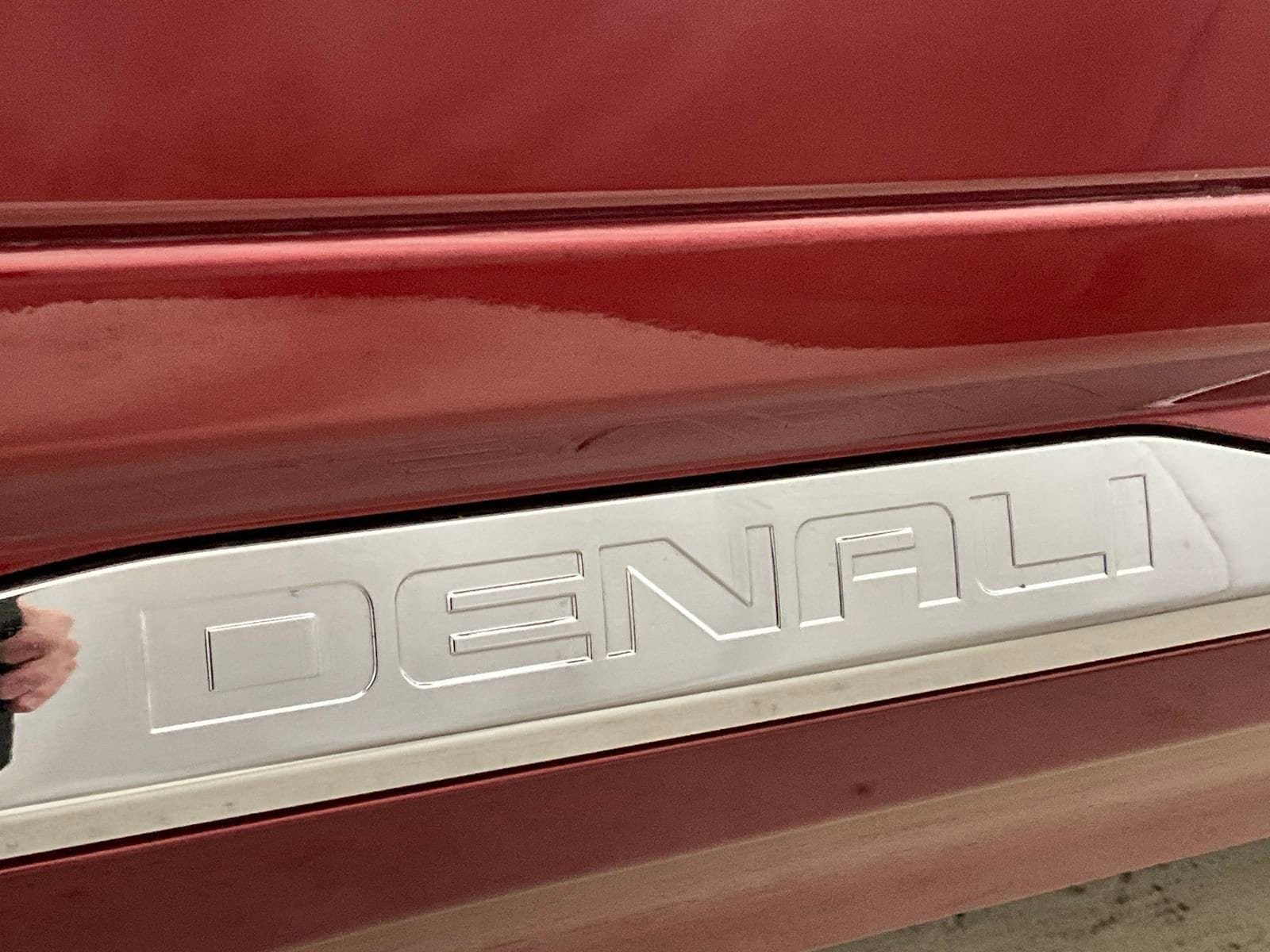 Used 2020 GMC Terrain Denali w/ GMC Pro Grade Package AWD/4WD image 29