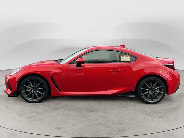 Used 2022 Subaru BRZ Limited RWD image 2