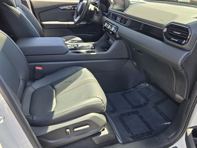 Used 2025 Honda Pilot Touring image 16