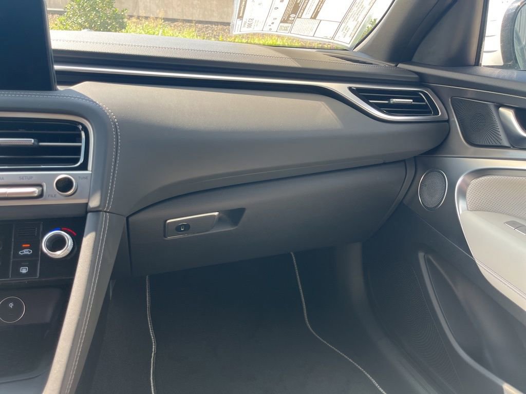 New 2026 Genesis G70 3.3T Sport Prestige image 17