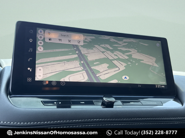 Certified 2025 Nissan Rogue SL FWD image 38