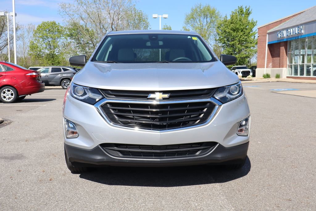 Used 2020 Chevrolet Equinox LS w/ LS Convenience Package FWD image 5