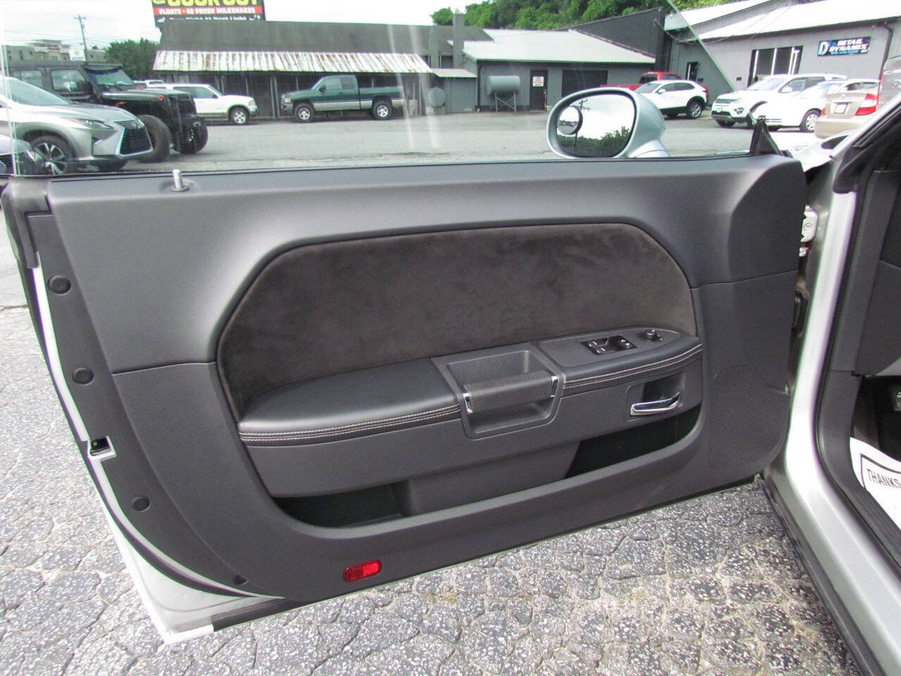 Used 2012 Dodge Challenger SRT8 w/ Premium Sound Group RWD image 11