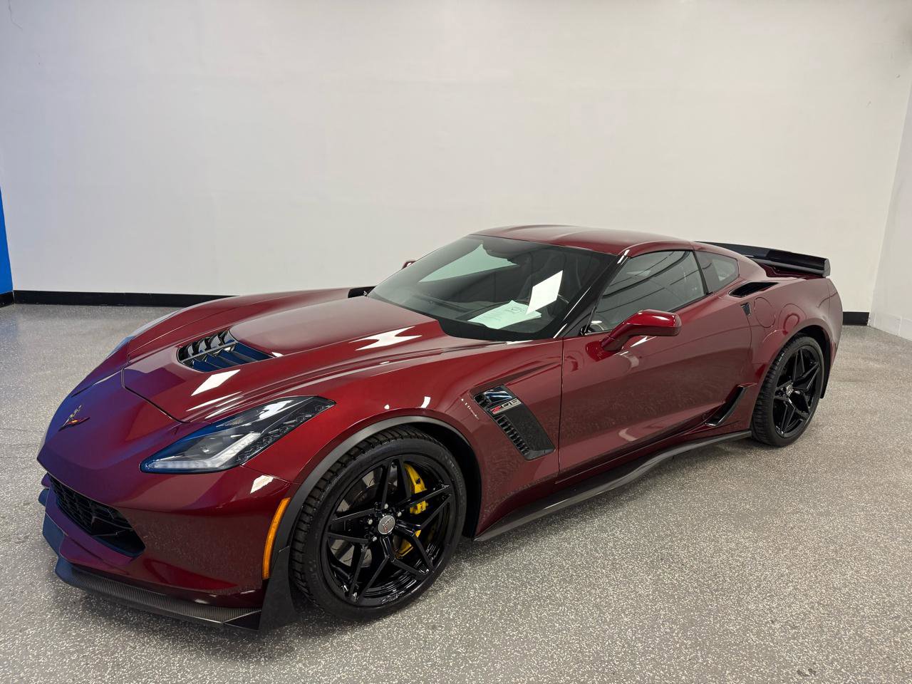 Used 2017 Chevrolet Corvette Z06 w/ Chrome Badge Package RWD image 23