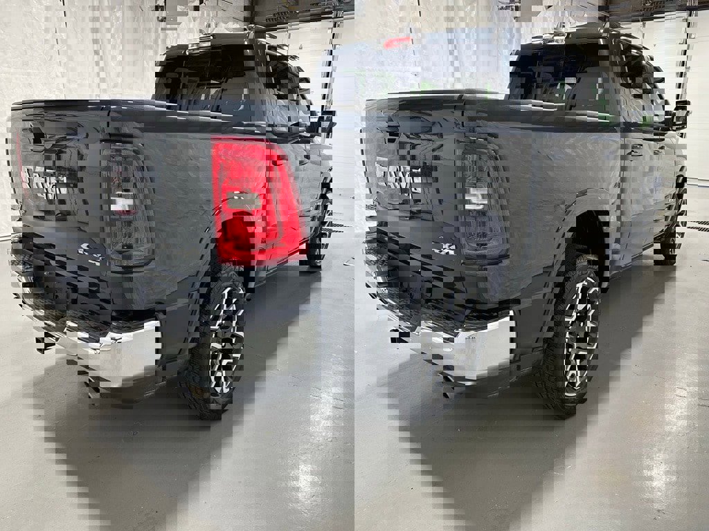 Used 2025 RAM 1500 Laramie image 7
