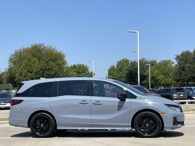 Certified 2025 Honda Odyssey Sport-L image 3