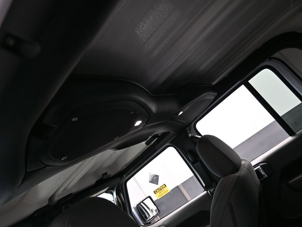 Used 2024 Jeep Gladiator Sport image 37