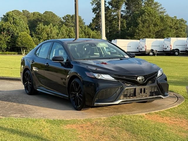 Used 2022 Toyota Camry XSE w/ Cold Weather Package AWD/4WD image 9