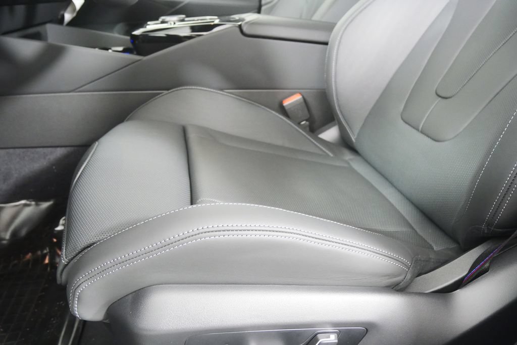 New 2027 BMW M5 Touring AWD/4WD image 10