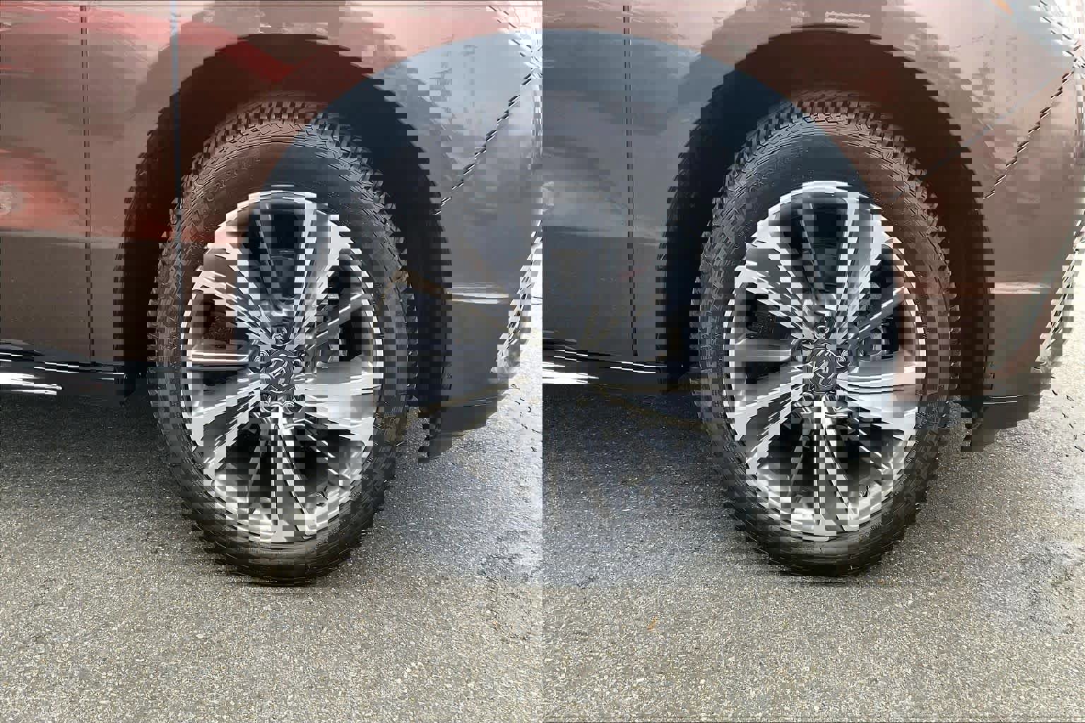 Used 2019 Acura MDX w/Technology Pkg image 11