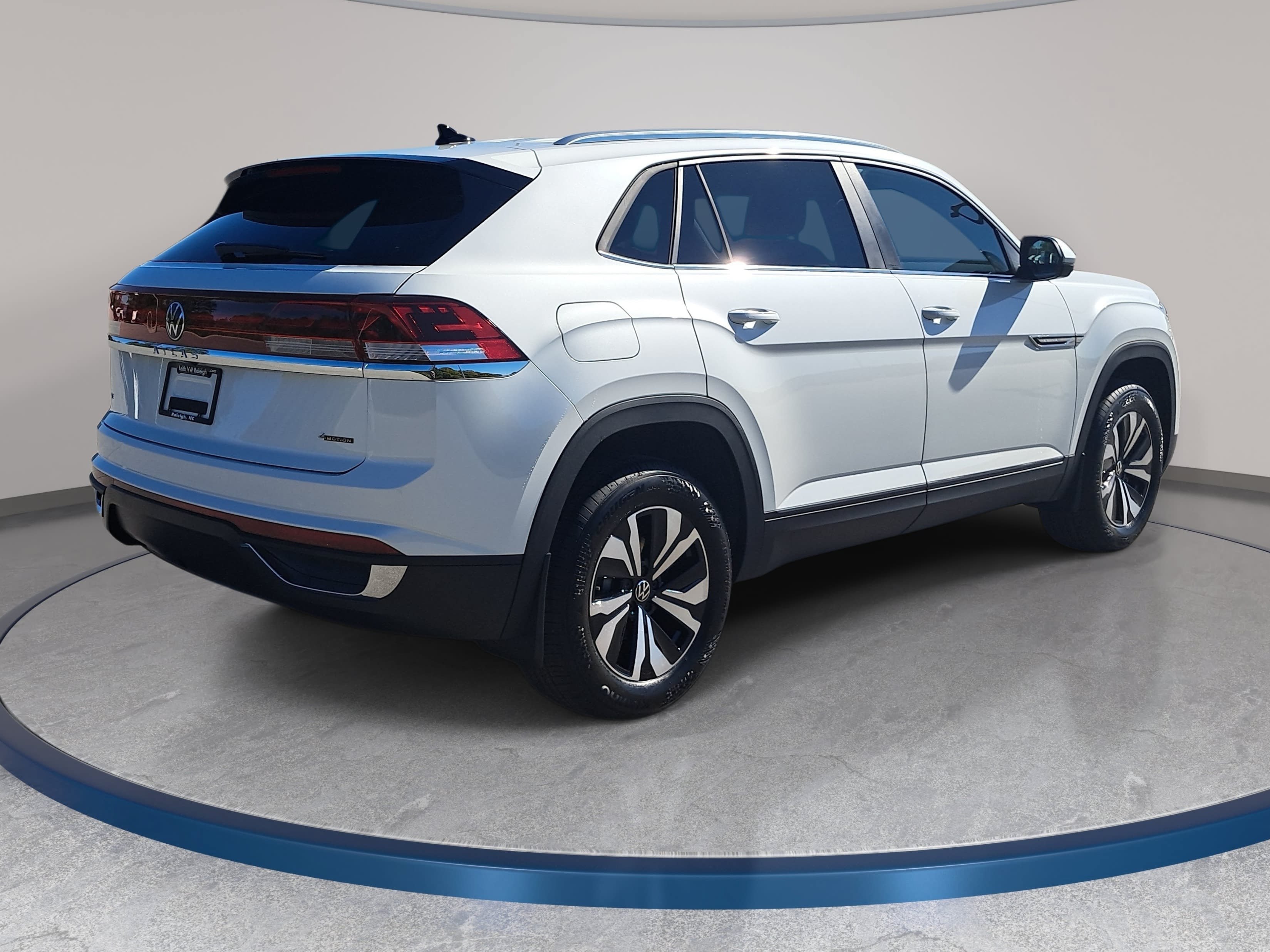 New 2026 Volkswagen Atlas Cross Sport SE AWD/4WD image 5
