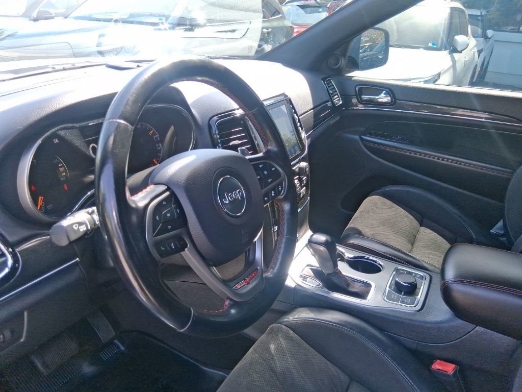 Used 2020 Jeep Grand Cherokee Trailhawk AWD/4WD image 13