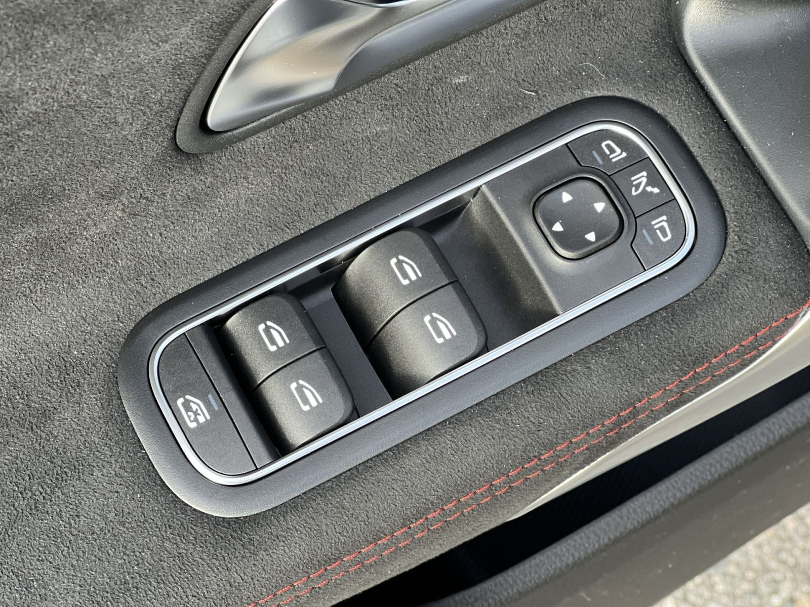 Certified 2026 Mercedes-Benz CLA 250 4MATIC image 13