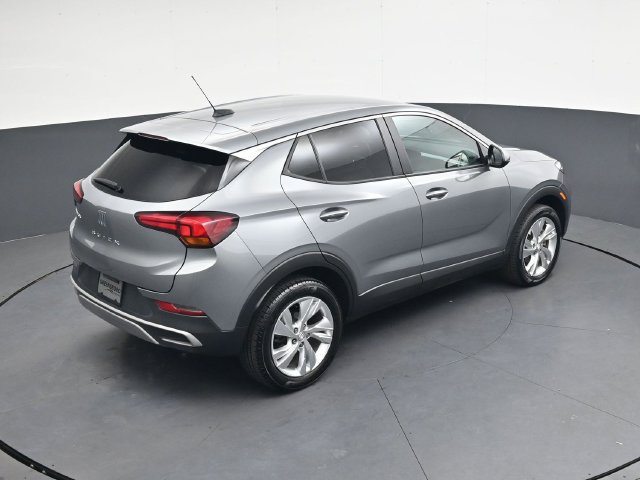 Used 2025 Buick Encore GX Preferred AWD/4WD image 16