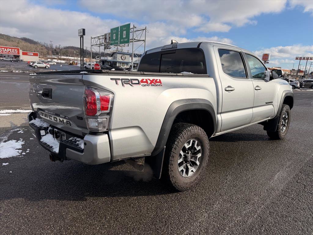 Used 2023 Toyota Tacoma TRD Off-Road w/ Technology Package image 6