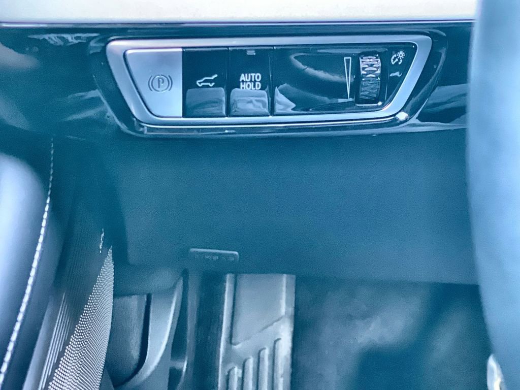 Used 2026 Cadillac Optiq Luxury 1 image 17