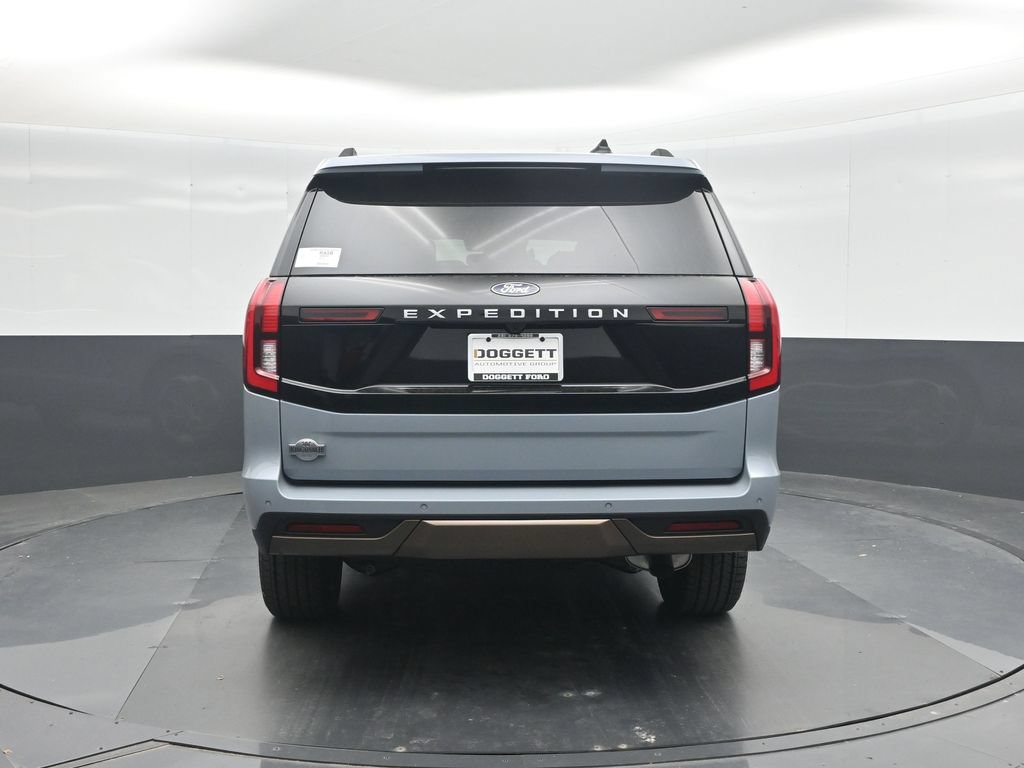 New 2027 Ford Expedition King Ranch RWD image 17